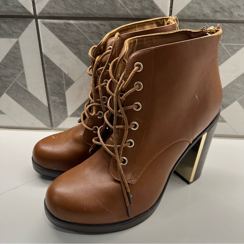 Torrid Boot Heals 8.5